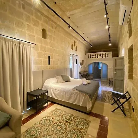 Сasa de vacaciones Traditional Farmhouse- For Reservation What2app 0039-377-300-1883 Sea Views
