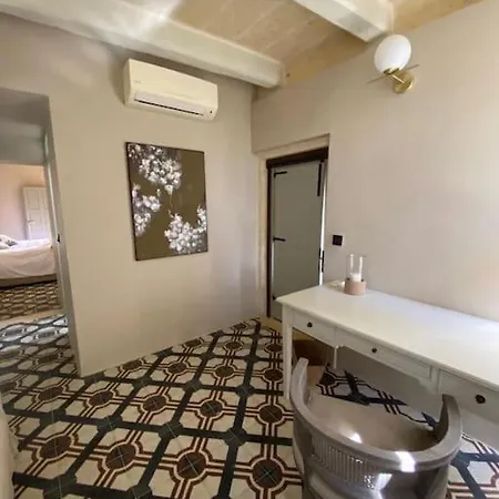 Сasa de vacaciones Traditional Farmhouse- For Reservation What2app 0039-377-300-1883 Sea Views