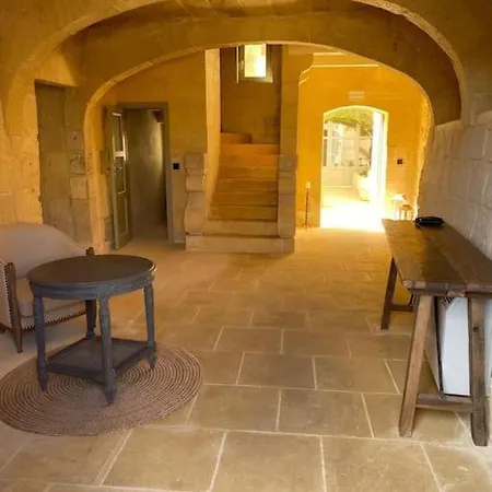 Traditional Farmhouse- For Reservation What2app 0039-377-300-1883 Sea Views Ferienhaus San Lawrenz