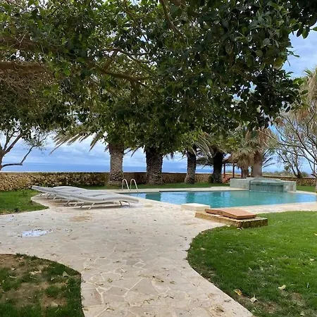 Traditional Farmhouse- For Reservation What2app 0039-377-300-1883 Sea Views *